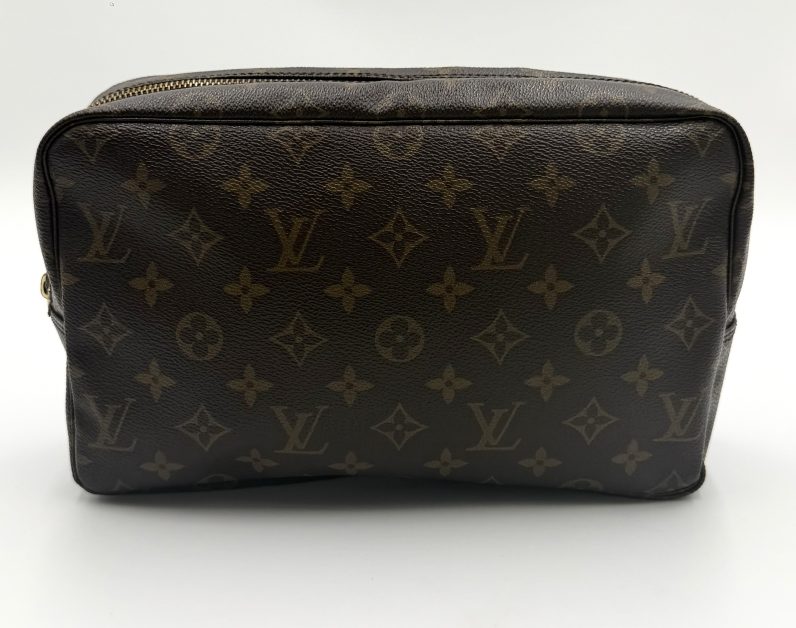 Louis Vuitton Monogram Toiletry Pouch – Vintage